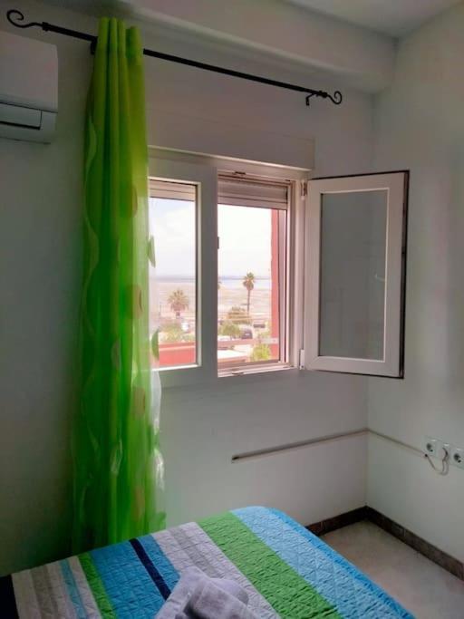 Apartamento Concepcion - Playa De La Cachucha Puerto Real Buitenkant foto